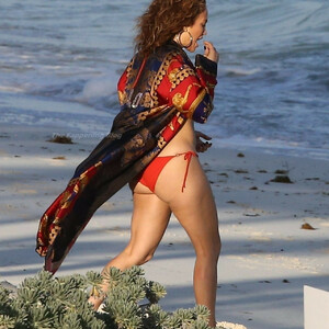 Jennifer Lopez is Pictured Perfect in a Red Bikini (42 Photos) - Leaked Nudes