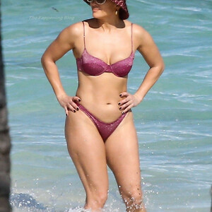 Nude Celebrity Picture Jennifer Lopez 004 pic