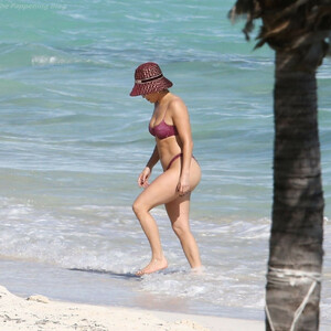 Best Celebrity Nude Jennifer Lopez 025 pic