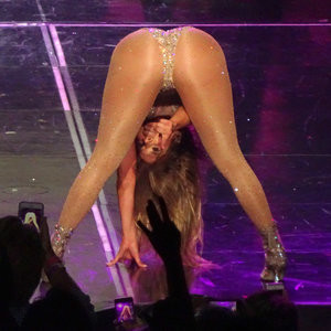 Celeb Naked Jennifer Lopez 022 pic