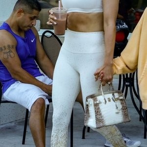 Naked Celebrity Jennifer Lopez 012 pic