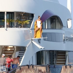 Leaked Celebrity Pic Jennifer Lopez 012 pic