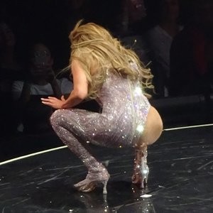 Naked Celebrity Pic Jennifer Lopez 019 pic