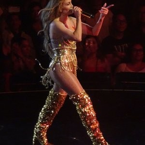 Free nude Celebrity Jennifer Lopez 067 pic