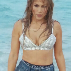 Celeb Naked Jennifer Lopez 018 pic