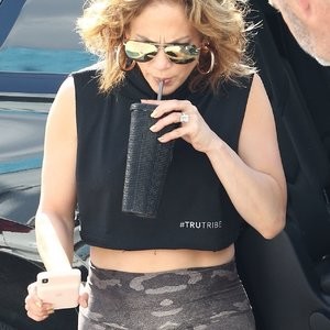 Naked Celebrity Pic Jennifer Lopez 006 pic