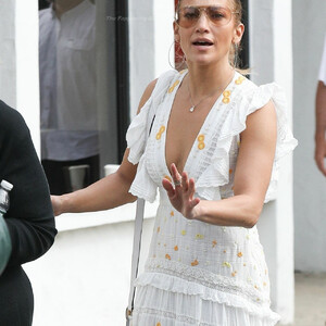 Leaked Celebrity Pic Jennifer Lopez 007 pic