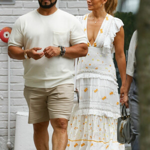 Real Celebrity Nude Jennifer Lopez 017 pic