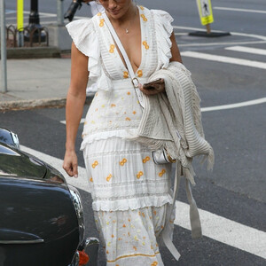 Nude Celeb Pic Jennifer Lopez 020 pic