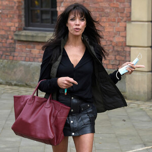 Best Celebrity Nude Jenny Powell 021 pic