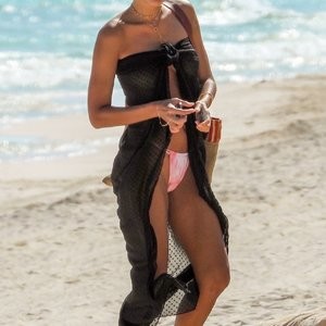 Jessica Aidi Tans in Tulum With Gal Pal Sethanie Taing (32 Photos) - Leaked Nudes