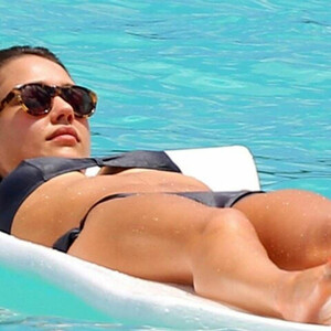 nude celebrities Jessica Alba 113 pic