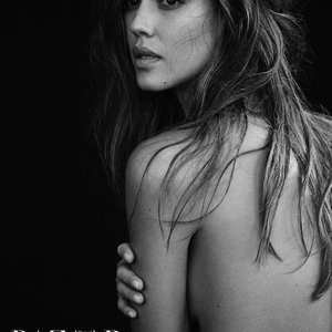 Jessica Alba Sexy & Topless (12 Photos) – Leaked Nudes