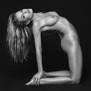 Hot Naked Celeb Jessica Goicoechea 076 pic