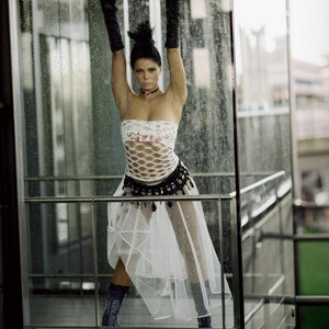 Naked celebrity picture Jessica Schwarz 005 pic