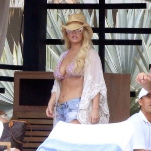 Celebrity Naked Jessica Simpson 045 pic
