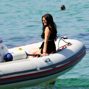 Famous Nude Jessica Wright 019 pic