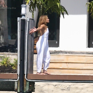 Nude Celebrity Picture Jennifer Lopez 017 pic