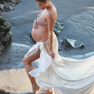 Nude Celebrity Picture Joanna Krupa 017 pic