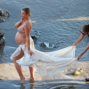 Free Nude Celeb Joanna Krupa 030 pic