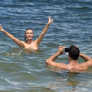 Newest Celebrity Nude Joanna Krupa 008 pic