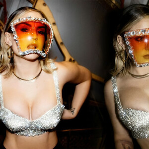 Nude Celeb Pic JoJo Levesque 001 pic