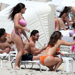 Naked Celebrity Pic Unknown 018 pic