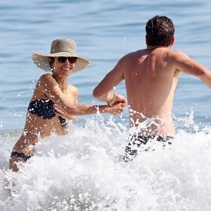 Jordana Brewster and Mason Morfit Enjoy a Romantic Day in Malibu (28 Photos) – Leaked Nudes