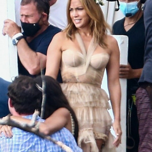 Newest Celebrity Nude Jennifer Lopez 010 pic