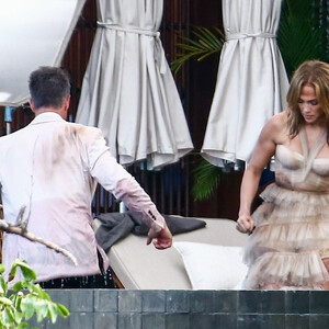 Josh Duhamel is Seen Filming Shotgun Wedding with Co-star Jennifer Lopez (63 Photos) - Leaked Nudes