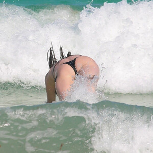 Best Celebrity Nude Julianne Hough 013 pic