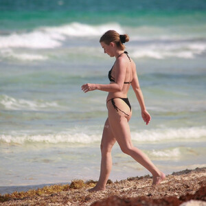 Newest Celebrity Nude Julianne Hough 017 pic