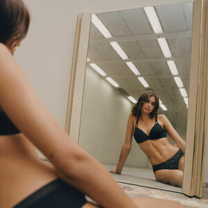 nude celebrities Kaia Gerber 012 pic