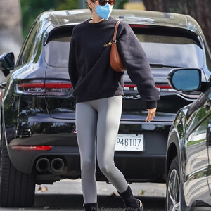 Free Nude Celeb Kaia Gerber 047 pic