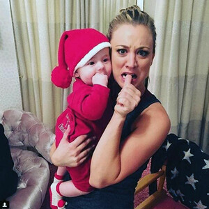 Celebrity Nude Pic Kaley Cuoco 041 pic