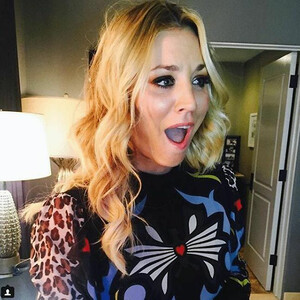 Celeb Naked Kaley Cuoco 072 pic