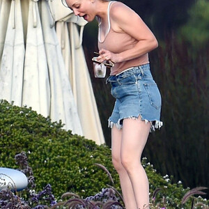 Leaked Celebrity Pic Kaley Cuoco 101 pic