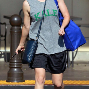 Nude Celeb Pic Kaley Cuoco 122 pic