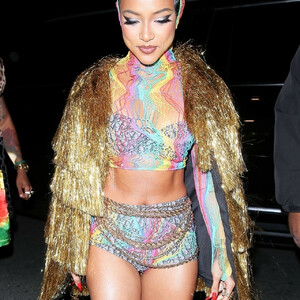 Famous Nude Karrueche Tran 032 pic