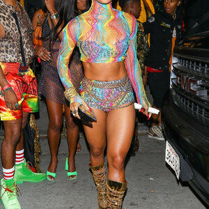 Free Nude Celeb Karrueche Tran 066 pic