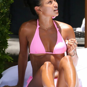 Leaked Celebrity Pic Karrueche Tran 003 pic