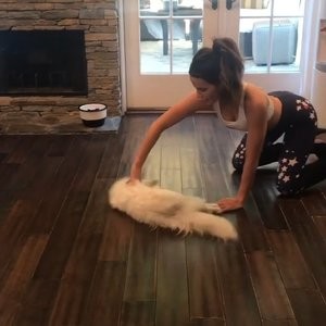Kate Beckinsale Cleaning Her Pussy (12 Pics + Video) - Leaked Nudes