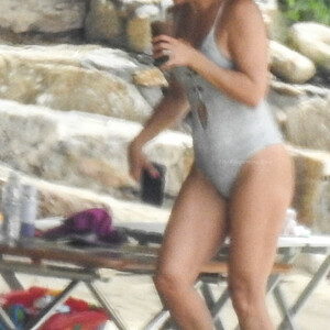 Nude Celeb Pic Kate Hudson 019 pic