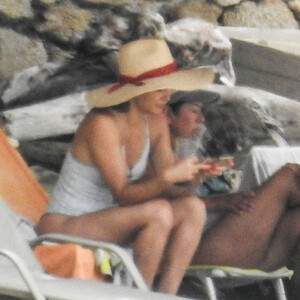 Real Celebrity Nude Kate Hudson 020 pic