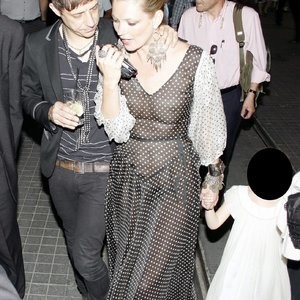 Kate Moss See Through (2 Photos) - Leaked Nudes