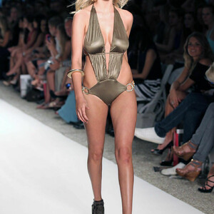 nude celebrities Kate Upton 102 pic