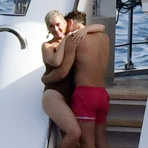 Nude Celebrity Picture Katy Perry 004 pic