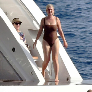 Free Nude Celeb Katy Perry 045 pic