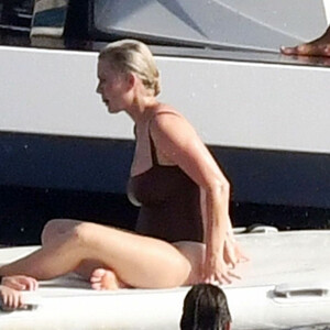 Celeb Naked Katy Perry 061 pic