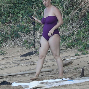 Katy Perry & Orlando Bloom Hit the Beach in Hawaii (30 Photos) – Leaked Nudes